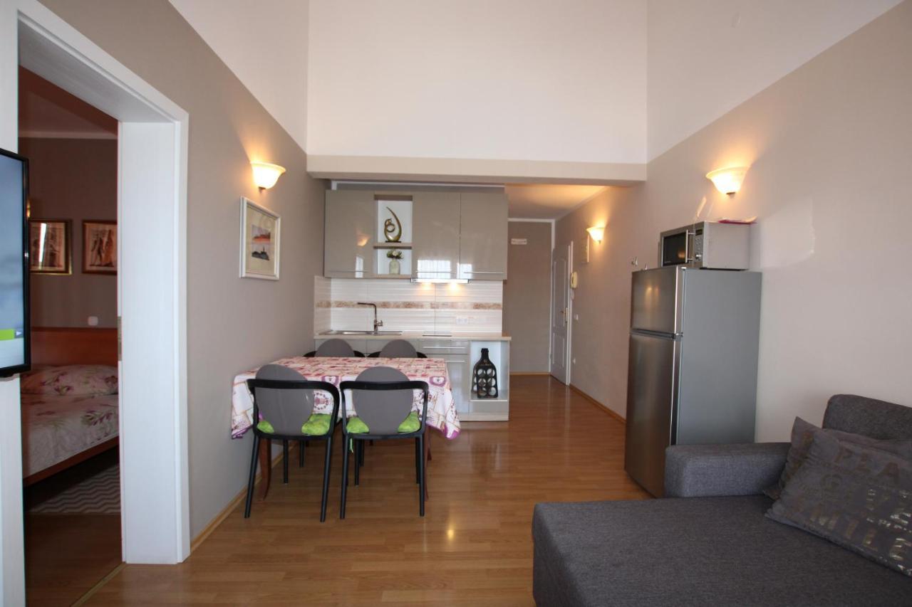 Apartments Markus Poreč Eksteriør bilde
